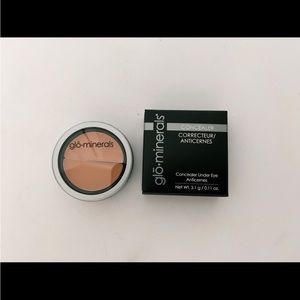 Glo Minerals natural Under Eye Concealer